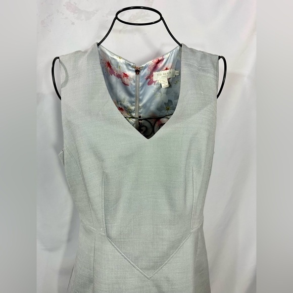 Ted Baker London grey Radiiad sheath dress size 2 - Picture 4 of 12